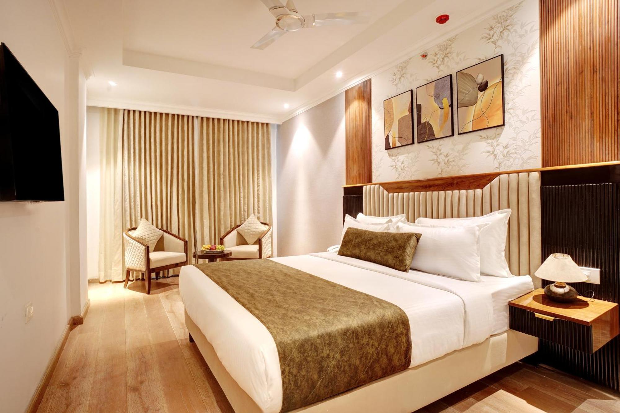 新德里 Iva Premium Delhi Airport With Airport Drop酒店 外观 照片