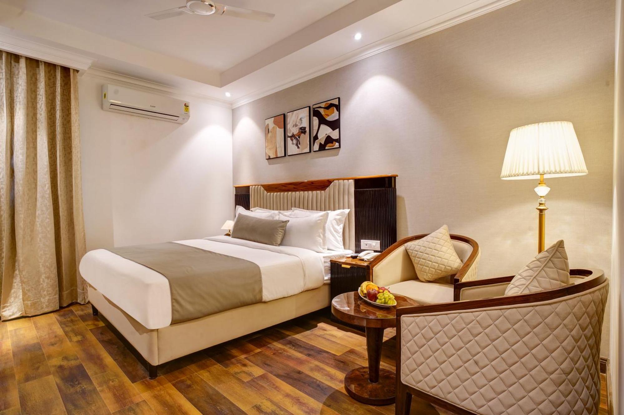 新德里 Iva Premium Delhi Airport With Airport Drop酒店 外观 照片