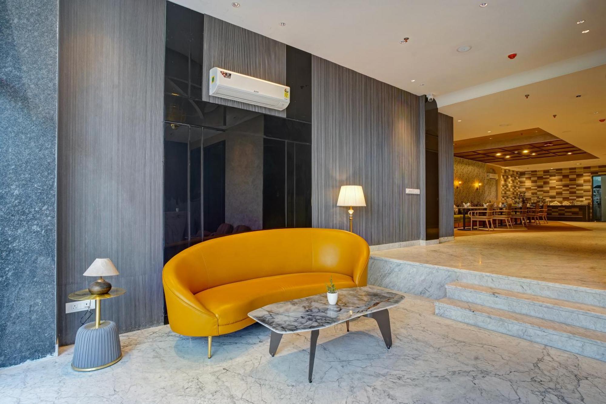 新德里 Iva Premium Delhi Airport With Airport Drop酒店 外观 照片